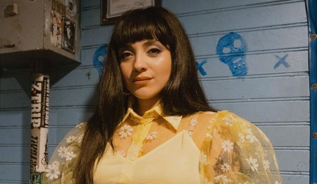 Mon Laferte celebró su Latin Grammy con divertida ecografía de su bebé