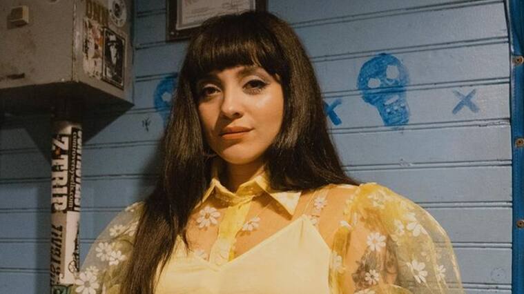Mon Laferte celebró su Latin Grammy con divertida ecografía de su bebé