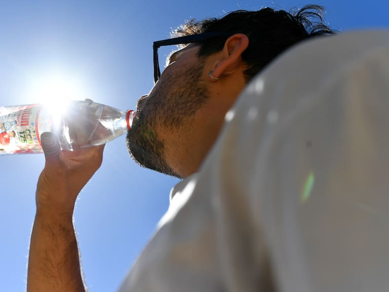 Meteorología lanza alerta por temperaturas extremas en Chile: hasta 37°C en estas regiones desde el lunes