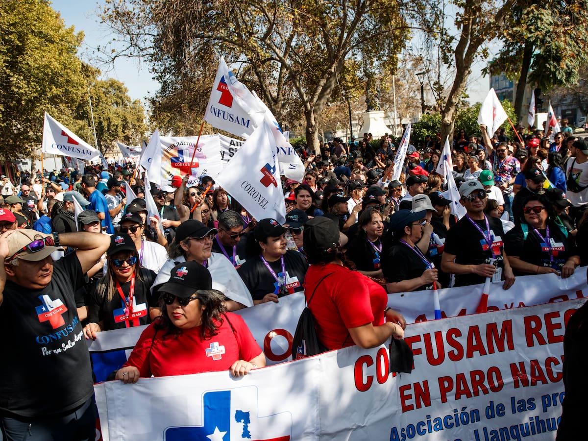 Segunda jornada del paro de la Confusam: desalojan toma del Servicio de Salud de Concepción realizada por Fenats y Fenpruss