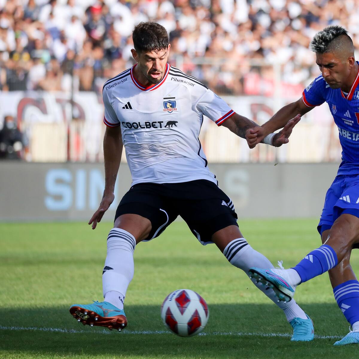 “Creo que Leandro Fernández es una muy buena alternativa para Colo Colo. ¿Por qué no?"