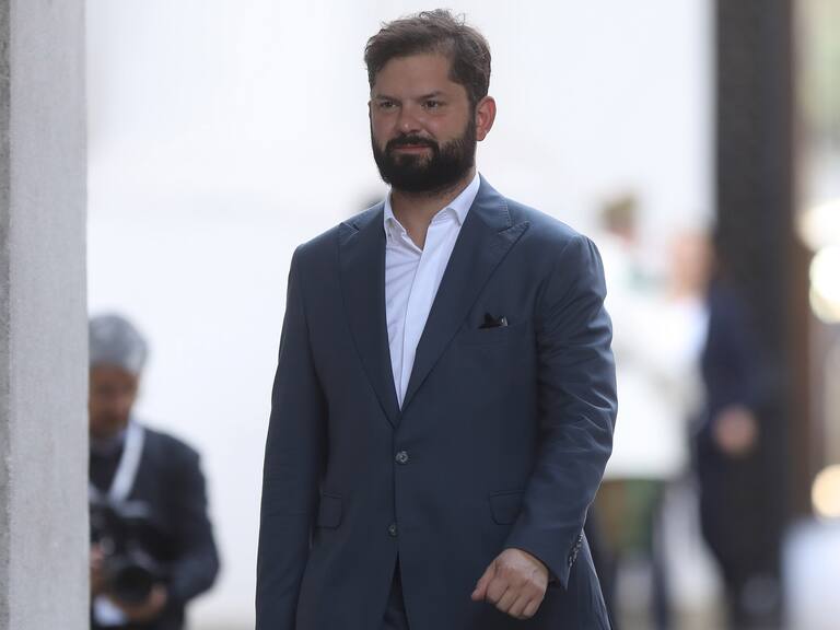 Primer cónclave oficialista del año: Gobierno destaca alianza y define ruta 2024 en La Moneda