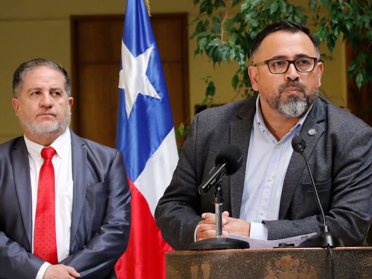 Tras insultos de Gaspar Rivas y salida del acuerdo constitucional: diputados Ahumada, Arroyo y Pino renuncian al PDG