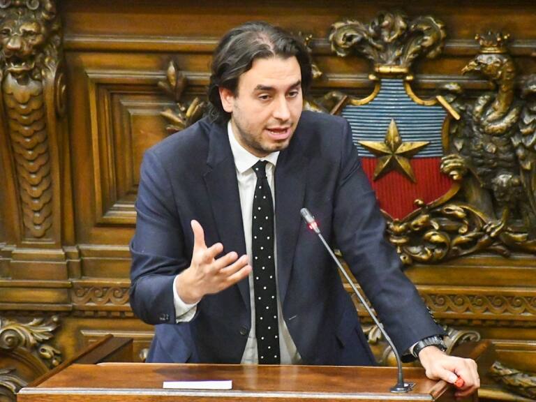 Vlado Mirosevic arremete contra Kaiser tras desconocer 12 bases constitucionales: «El partido Republicano está obligado a respetarlas»