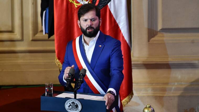 Presidente Boric llama a participar tras recibir propuesta de nueva Constitución