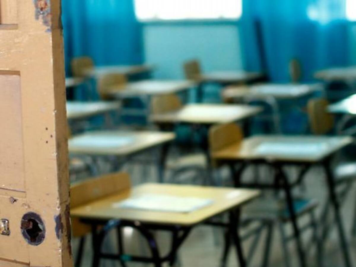 Porte de machete y participación en riña: detienen a seis escolares por hechos de violencia en colegios de Puerto Montt