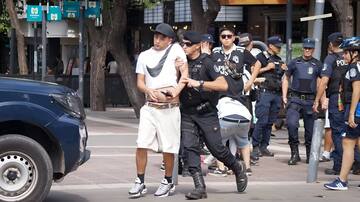 Gobierno de Mendoza revela quiénes son los 23 hinchas de Colo Colo que están detenidos: no podrán entrar a ningún estadio de Argentina