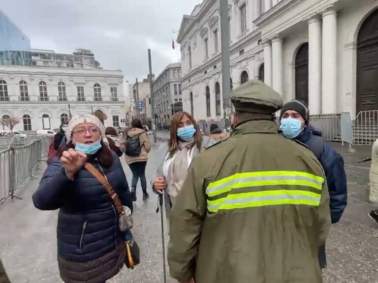 Senadora Fabiola Campillai acusa agresiones de grupo liderado por Pancho Malo