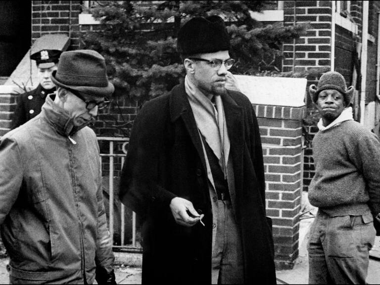 La imagen de Malcolm X el líder de la Organización para la unidad de los Afroamericanos