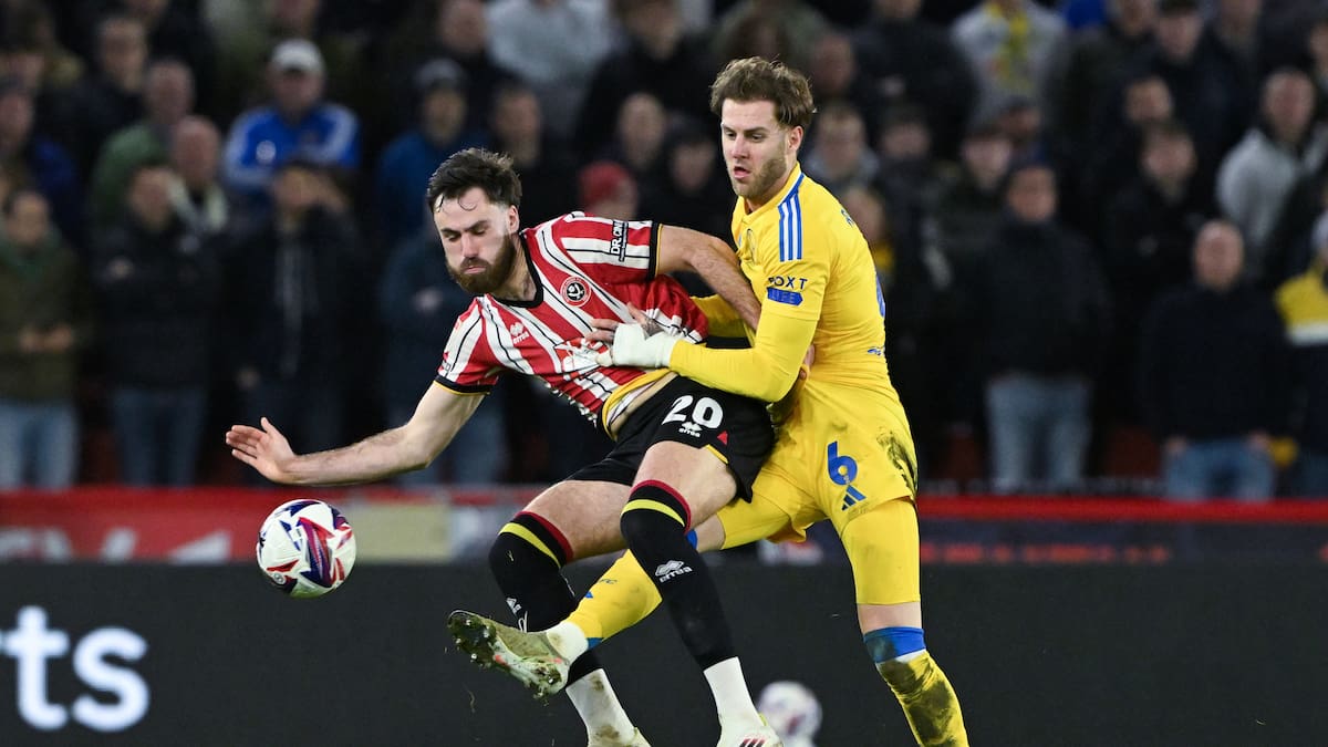 Ben Brereton y el Sheffield caen ante el Burnley en la Championship y se despiden de la opción del ascenso directo a la Premier League