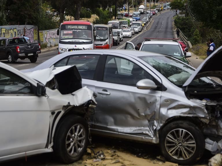 Aseguradoras compensarán con más de $600 millones a personas afectadas por demora excesiva en reparación de vehículos