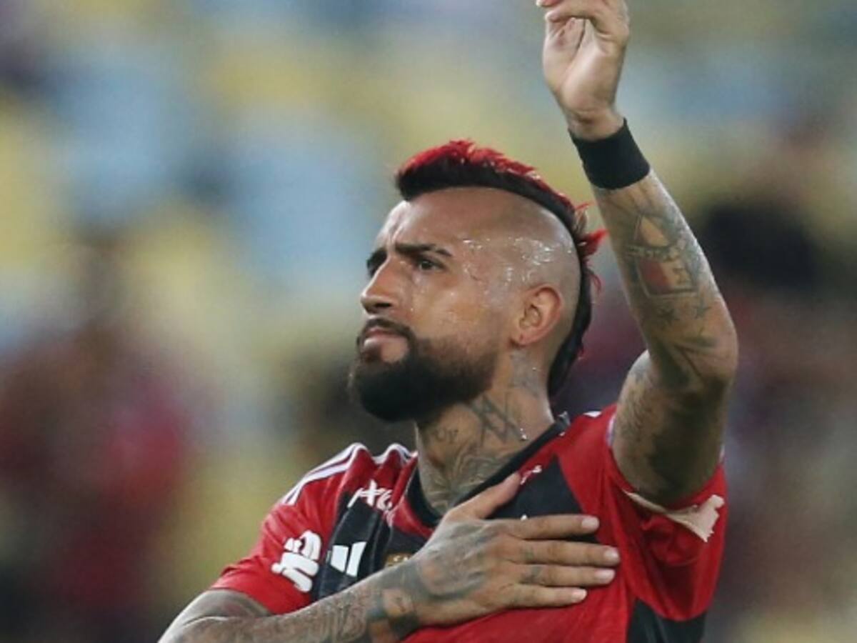 Flamengo oficializa la salida de Arturo Vidal tras eliminar a su nuevo club, Athletico Paranaense, de la Copa de Brasil