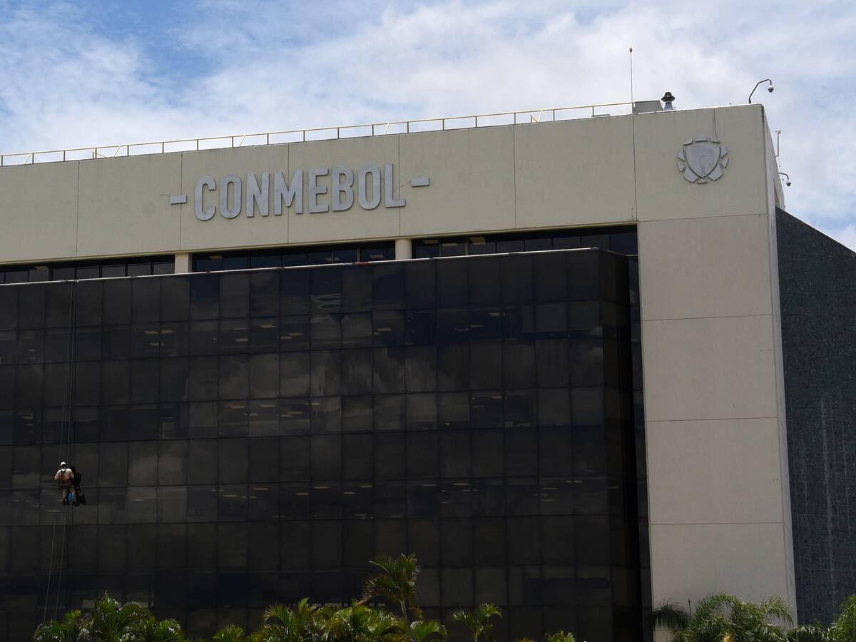 Conmebol condenó las expresiones racistas en sus torneos y pondrá mano dura para las penalizaciones