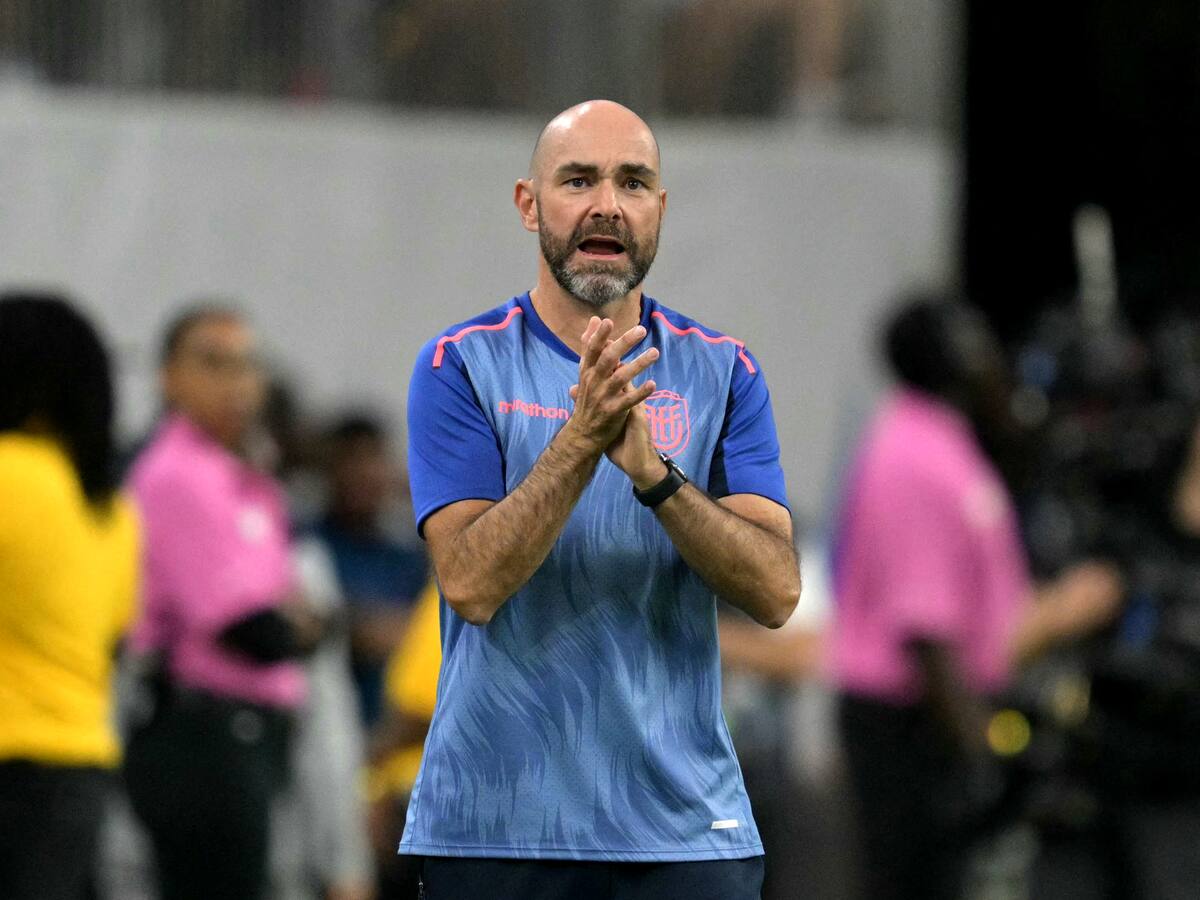 Oficial: Ecuador tomó drástica decisión con su DT tras quedar eliminado de la Copa América 2024