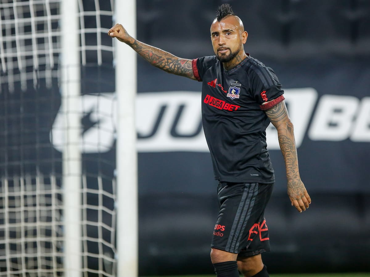 Arturo Vidal explica el tenso final del clásico ante la UC con este mensaje: “Pasan a segundo plano, lo importante es...”