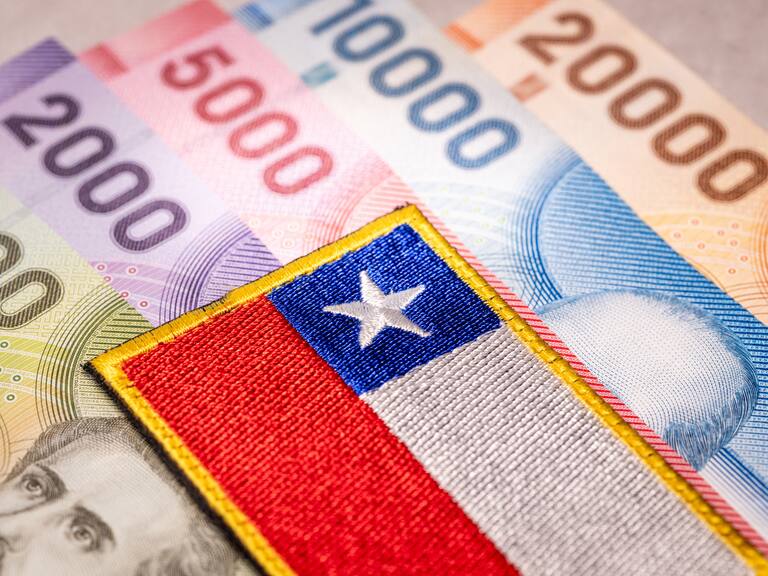 Cuándo se paga el aguinaldo de Fiestas Patrias, quiénes lo reciben y cuál es el monto de 2024 en Chile