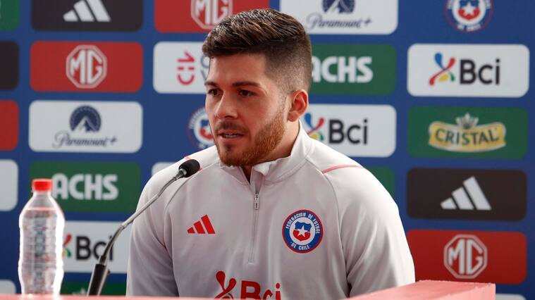 Felipe Méndez apunta alto en La Roja tras su primer año en Rusia: "Debo ganarme un lugar"
