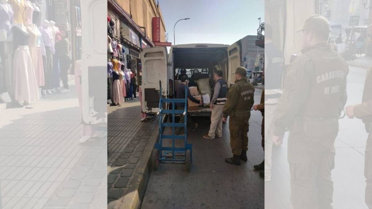 Decomiso de juguetes falsificados en barrio Meiggs termina con dos detenidos