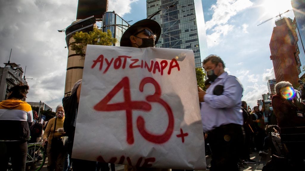 Ayotzinapa, México, 1024x576 jpg ok