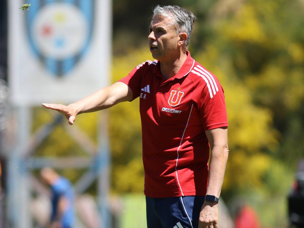 Gustavo Álvarez explica por qué hizo solo un cambio en la caída ante Huachipato y admite: “Estamos en deuda”