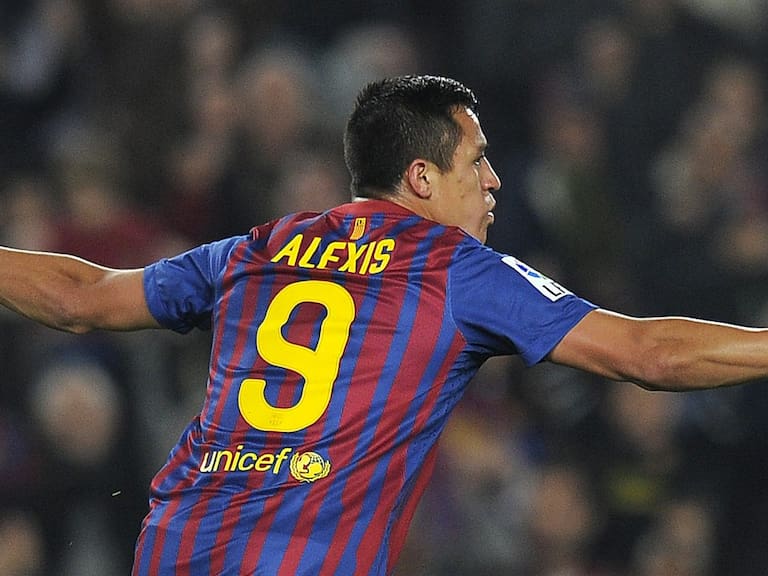 Sport incluye a Alexis Sánchez entre los mejores '9' del Barcelona