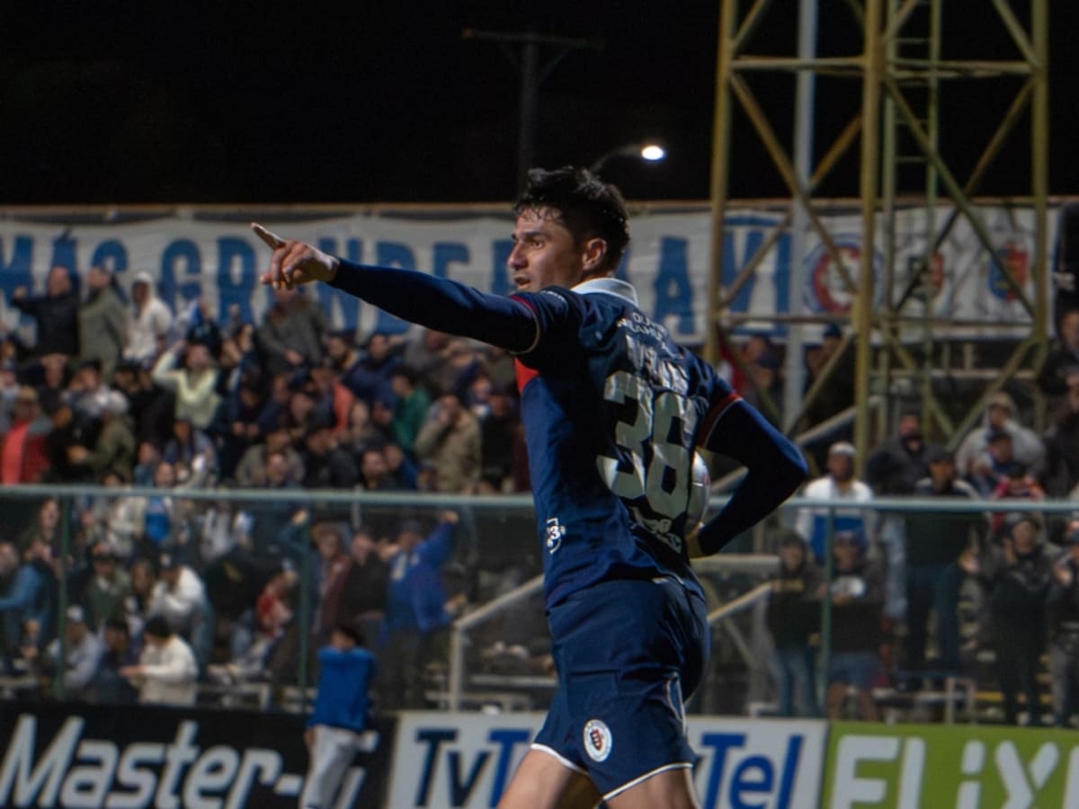 Volvió a marcar en Chile tras tres años, ilusionó a su equipo, pero todo cambió en dos minutos: dolorosa eliminación