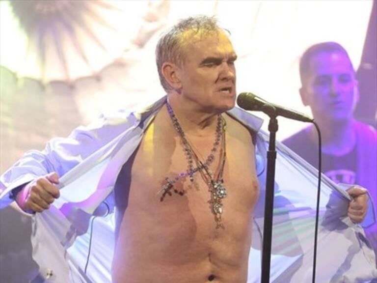 Morrissey: «Al final, todos prefieren a su propia raza, ¿eso hace a todo el mundo racista?»