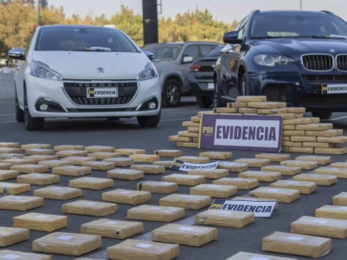 Operativo de la PDI terminó con la incautación de más de una tonelada de droga proveniente de Bolivia