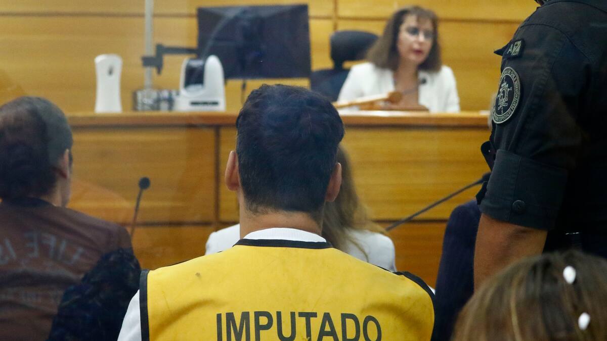 Dictan prisión preventiva para sujeto que agredió y retuvo a bombero que acudió a falso llamado de emergencia en Isla de Maipo