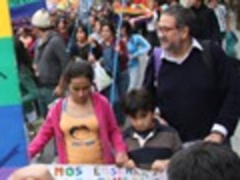 Masiva marcha se realizó desde Plaza Italia por la no discriminación