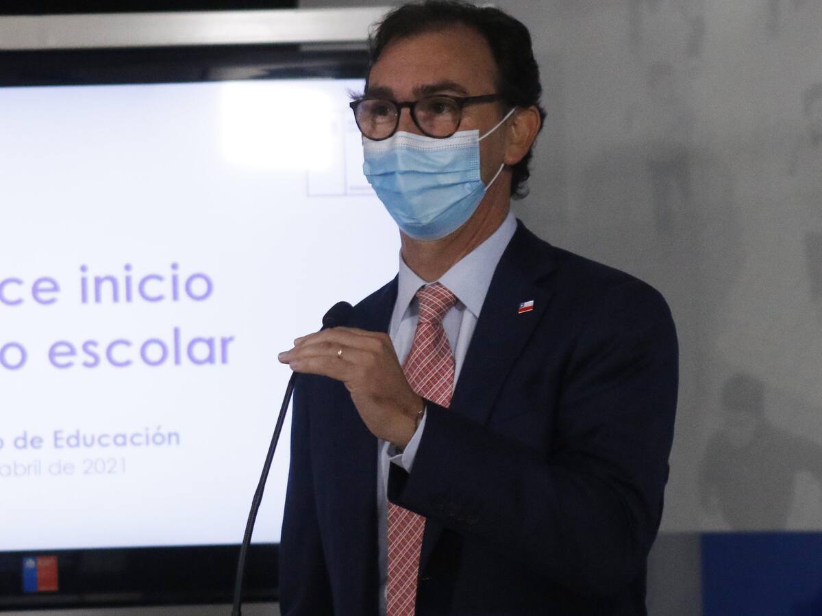 Mineduc entregó balance tras apertura de colegios en medio de la pandemia: «Solo un 2,25% ha presentado brotes de Covid-19»
