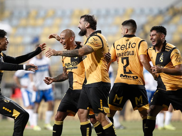 “El cariño es mutuo”: Lucas Pratto y su reencuentro con la UC en el fútbol chileno