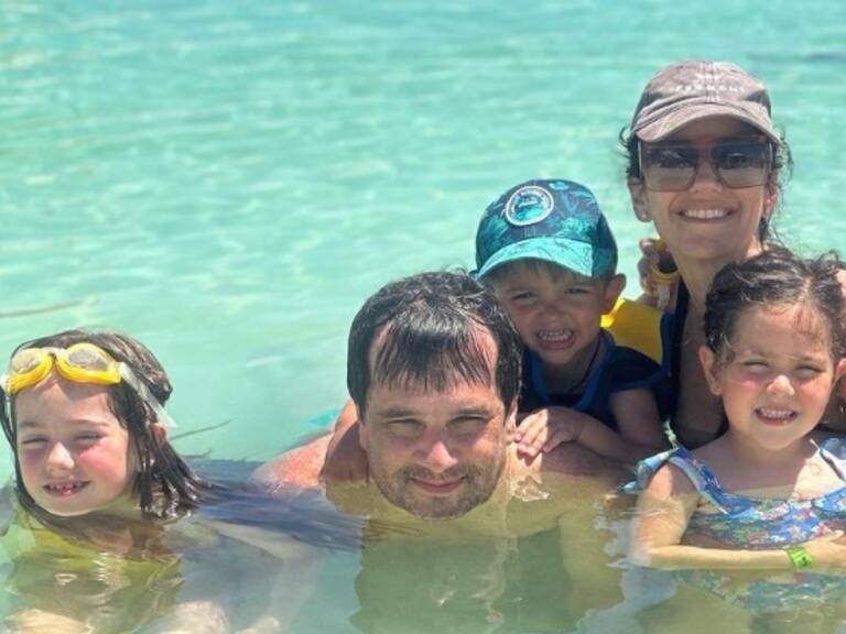 ¿No llevó a su bebé? María Luisa Godoy recibió cruel cuestionamiento por sus vacaciones sin Domingo