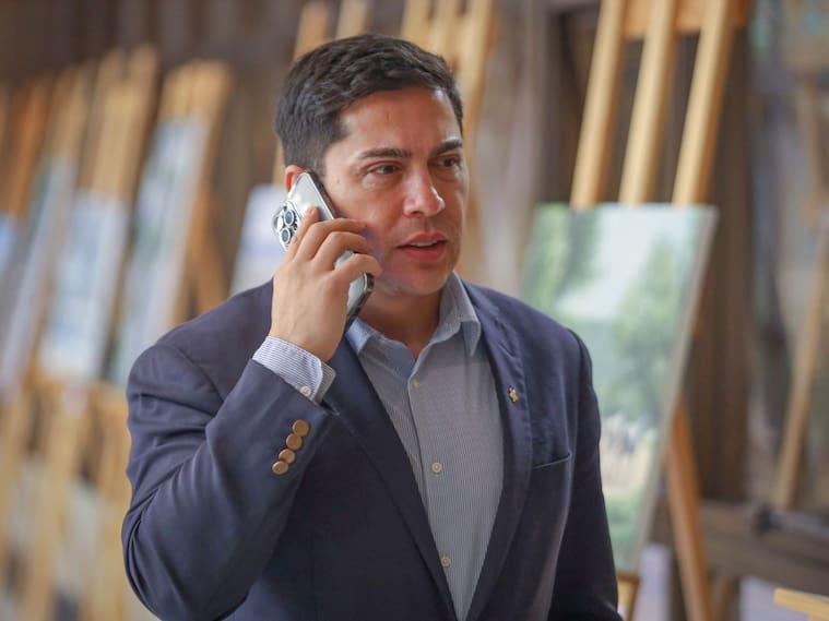 Presentan proyecto para aumentar penas a quienes vendan entradas falsificadas a eventos masivos