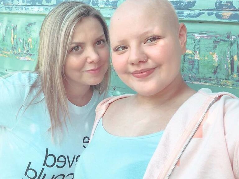 Nicole Pérez e Isidora