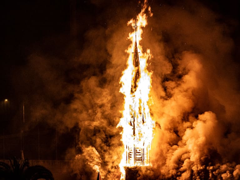 Incendio en iglesia San Francisco de Borja