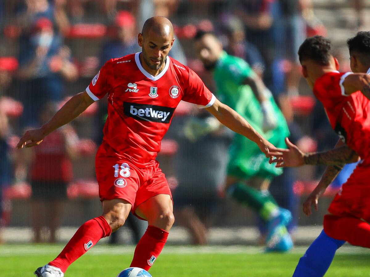 «No hay un control claro al salir del área el balón»: Así operó el VAR en el gol anulado a Calera ante la U