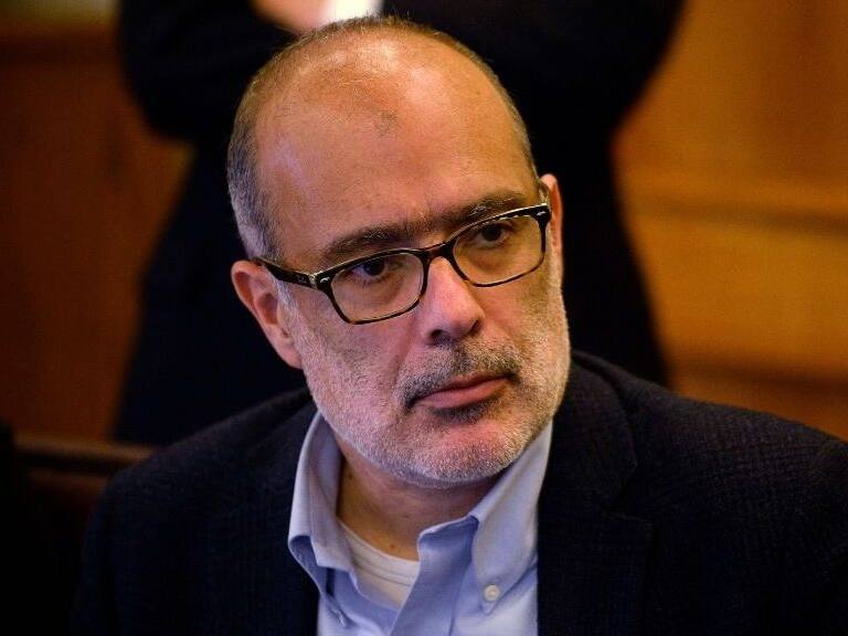 Rodrigo Valdés se desmarca de Amarillos por Chile