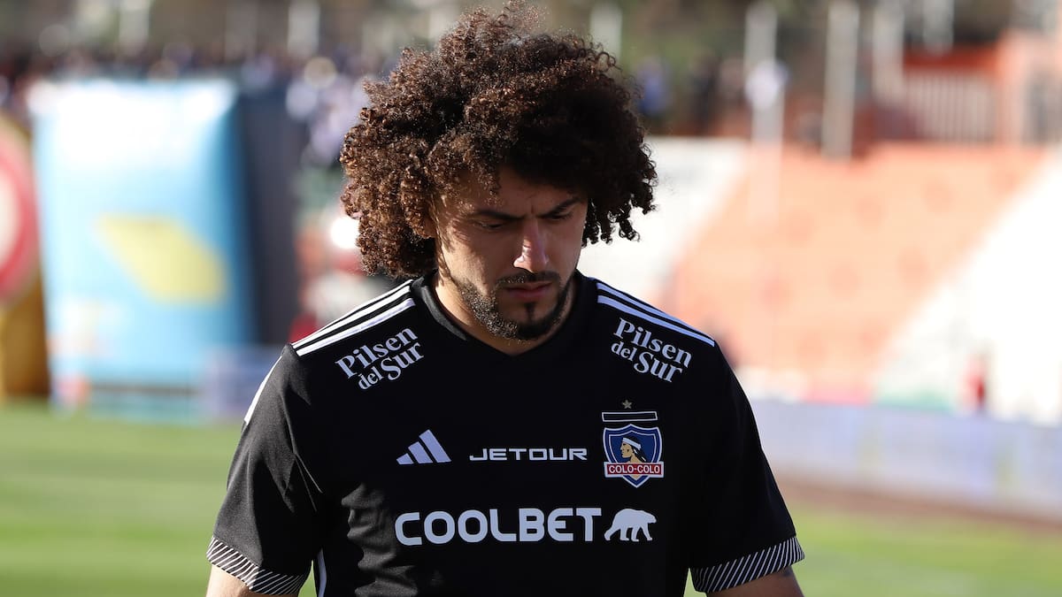 Colo Colo perdona a Maxi Falcón y lo saluda por su cumpleaños: esto respondió el defensor