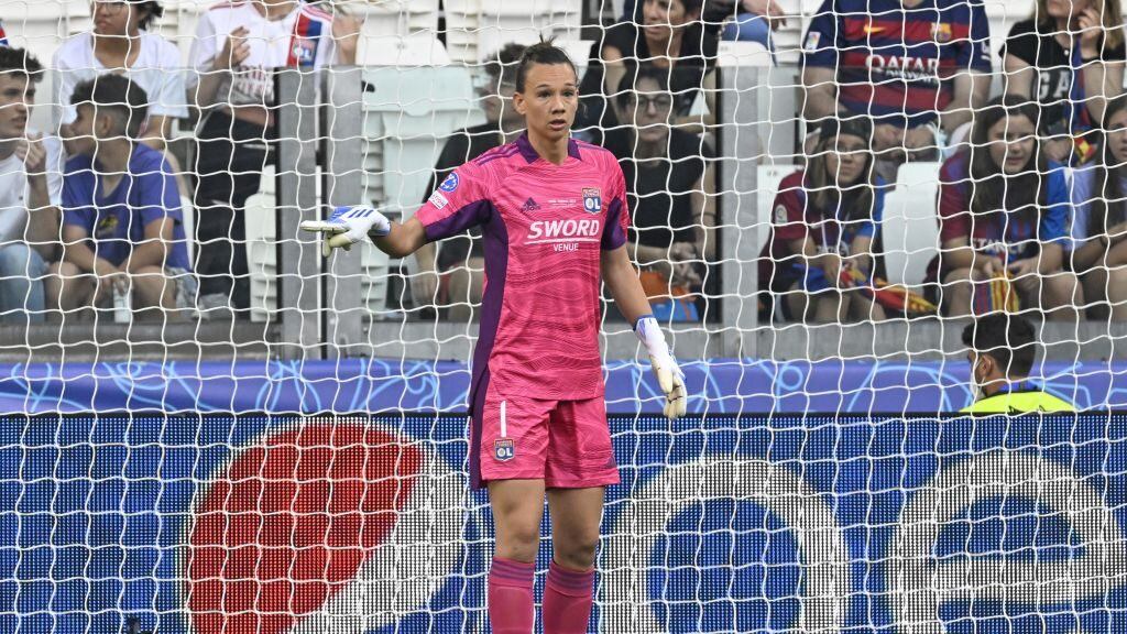 Christiane Endler fue titular en goleada del Olympique de Lyon