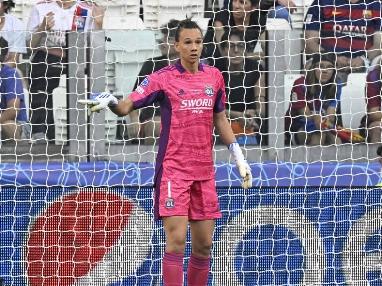 Christiane Endler fue titular en goleada del Olympique de Lyon