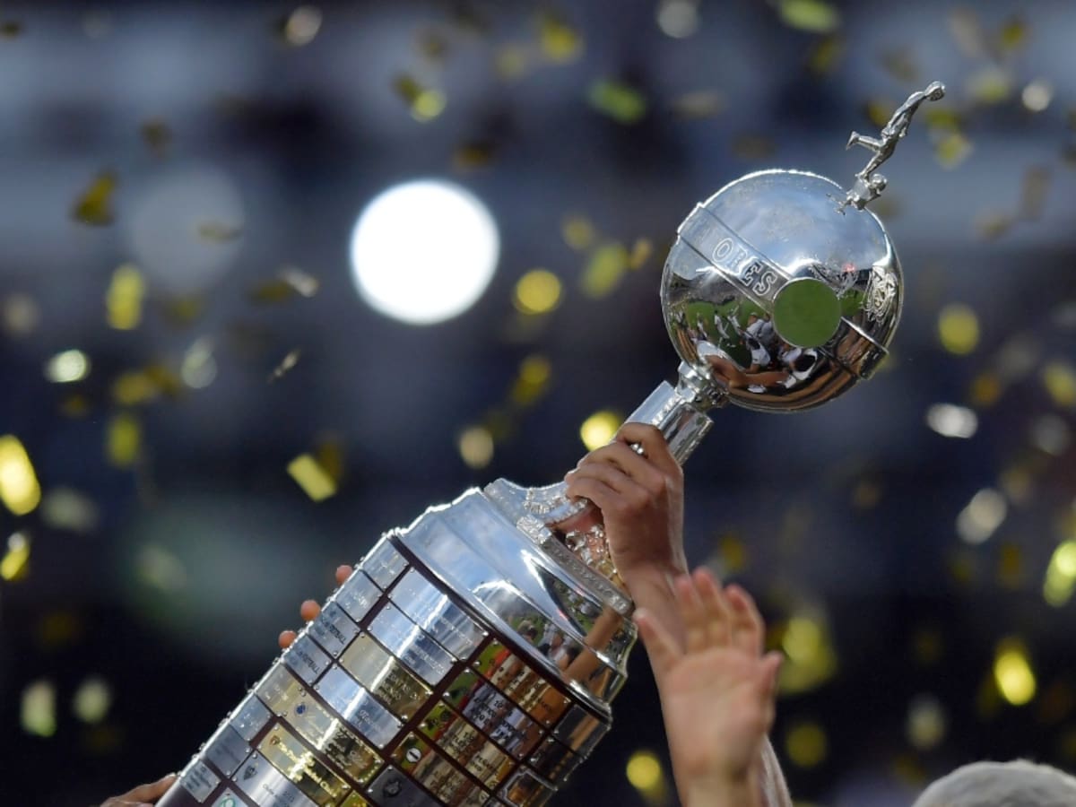 El partido de un chileno en Copa Libertadores que irá gratis por TV abierta este martes: a qué hora es y dónde ver