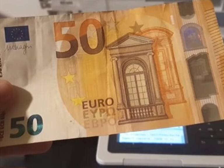 Esto sucede cuando intentas fotocopiar un billete de 50 euros