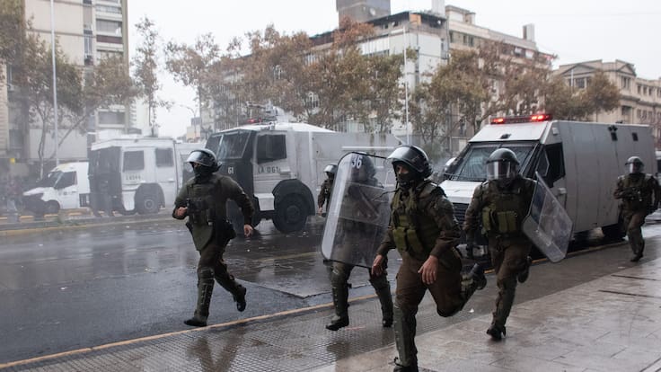 “Se acabó la impunidad”: Ingresan proyecto “Antibarricadas 2.0” para castigar cortes de calles y paralizaciones en el Metro