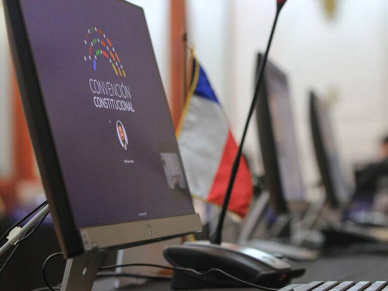 Convención Constitucional: Matías Cox es el reemplazo de Catalina Parot