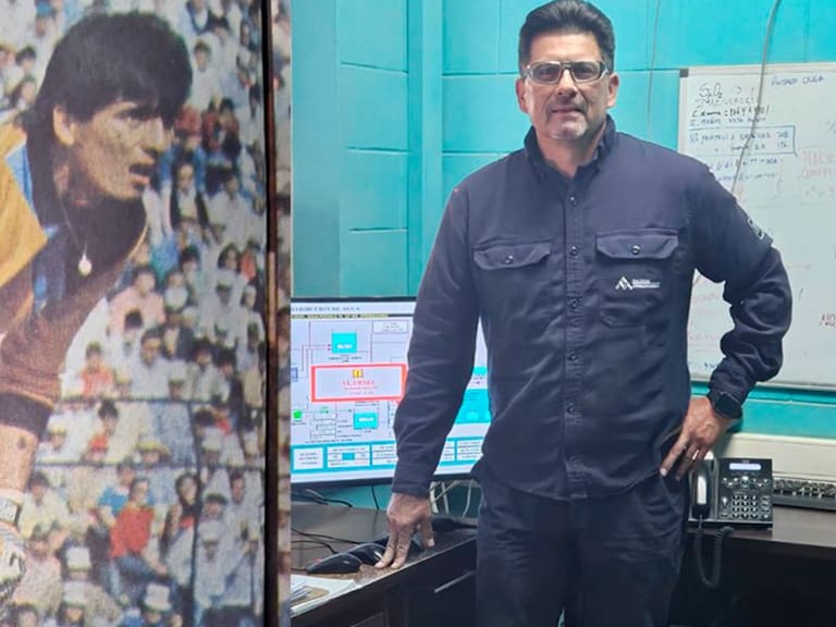 Fue titular en el anterior Mundial Sub 20 que se jugó en Chile, recibió un gol histórico y hoy trabaja en minería: la historia de Guillermo Velasco