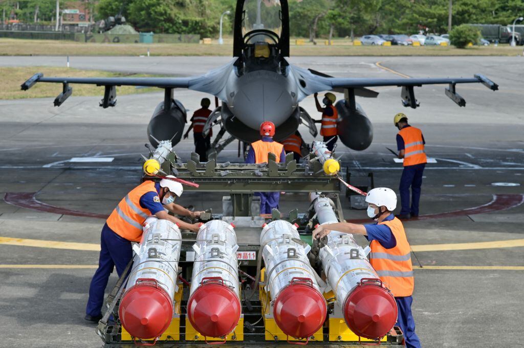 Misiles de EEUU Harpoon AGM-84 en manos de las fuerzas armadas de Taiwán