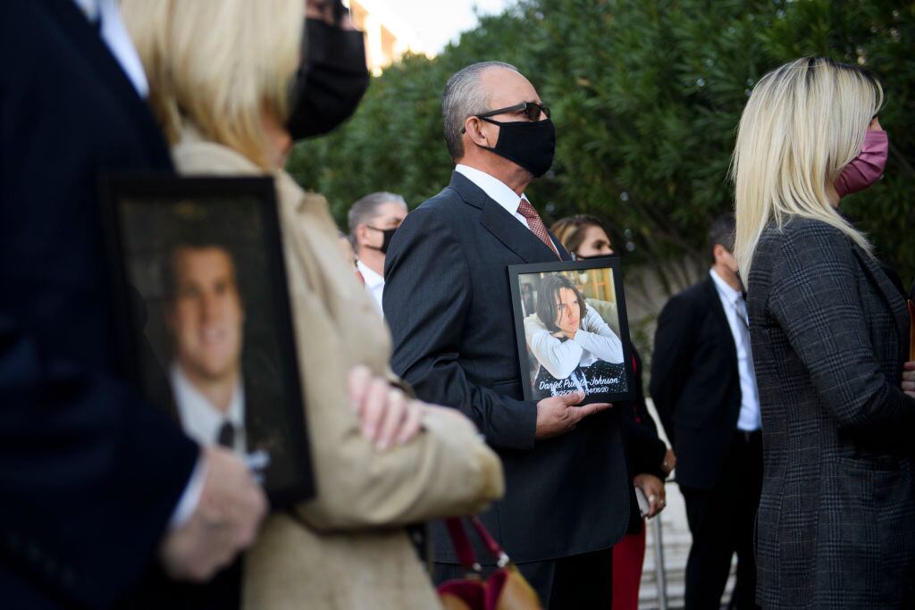 Familiares despiden a Daniel Puerta-Johnson, quien falleció por opiáceos