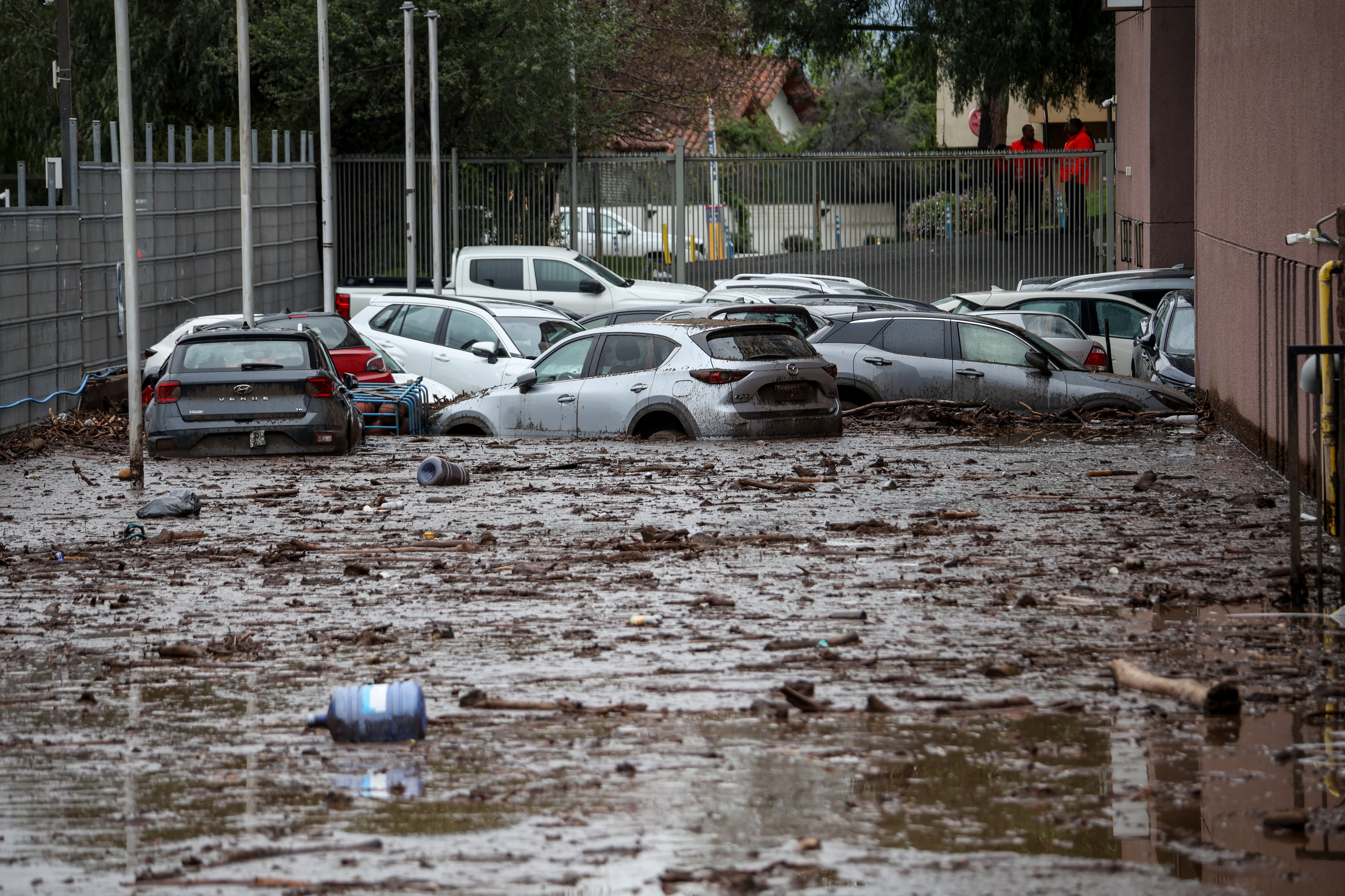 Segundo día del aluvión en Las Condes