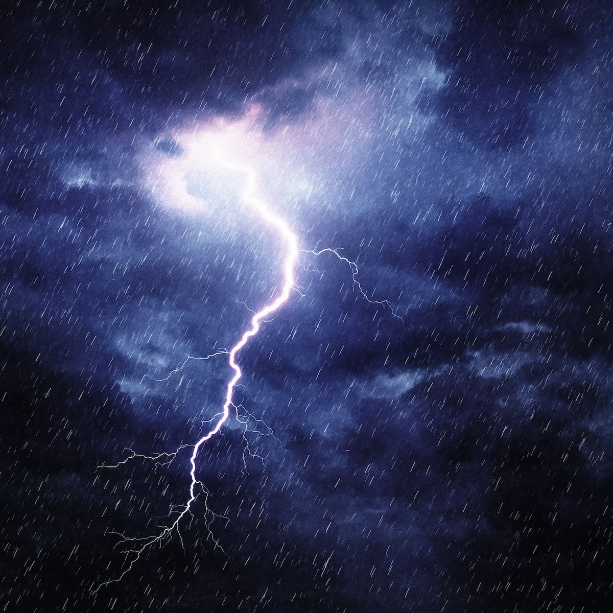 Tras lluvia y tormentas: se confirma nuevo anticiclón en Santiago y así afectará al tiempo